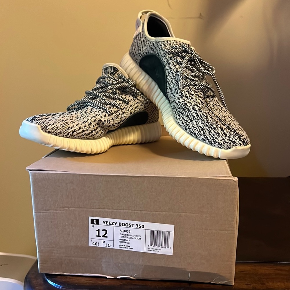 Yeezy boost 350 gentle used